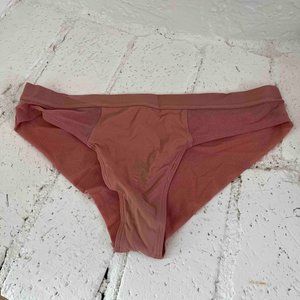 PARADE Brief: Re-Play in Hot Honey - S